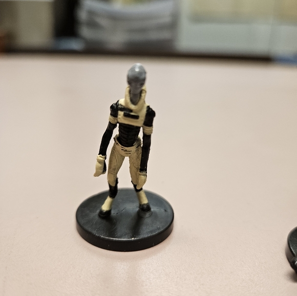 Star Wars mini figures 2005 - Picture 6 of 7